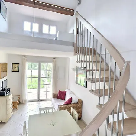 Apartment 4 Seasons *